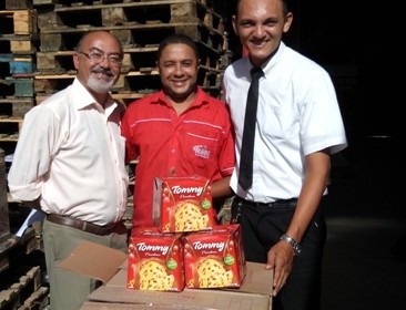 A DISTRIBUIDORA RUBI DOA PANETTONES AO NAPHE em 11/11/2014
