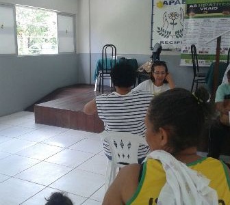 NAPHE realiza testagem na Associação de Pais e Amigos dos Excepcionais – APAE em 04/11/2015