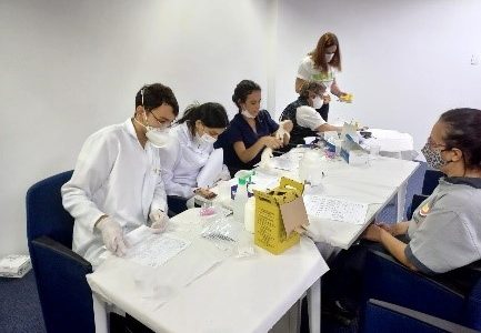 NAPHE realiza testagem rápida para as Hepatites na Compesa
