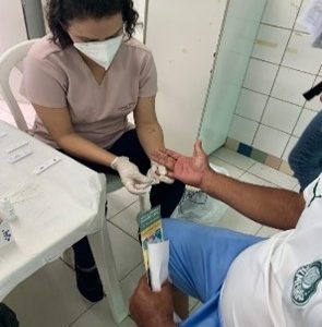 NAPHE realiza testagem rápida para as Hepatites no Lar de Fabiano em Cristo – Piedade