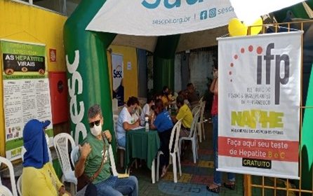 NAPHE realiza testagem rápida para as Hepatites no SESC – Casa Amarela